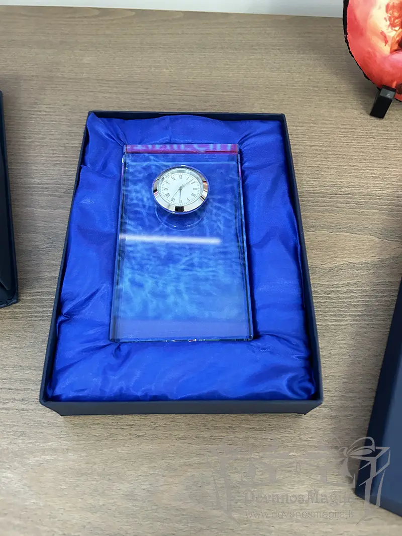 Stikla rāmis ar jūsu fotoattēlu 14x8x2cm ar pulksteni 1 Glass frame with your photo 14x8x2cm with clock