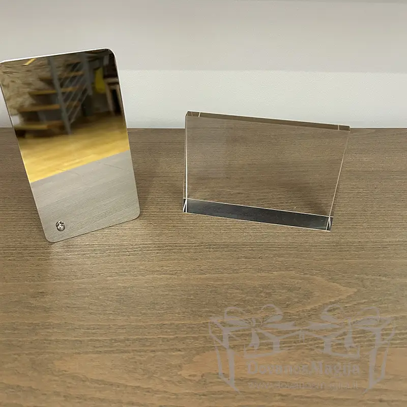 Metāla rāmis ar jūsu fotoattēlu 16x9cm spogulis 2 Metāla rāmis ar jūsu fotoattēlu 16x9cm spogulis