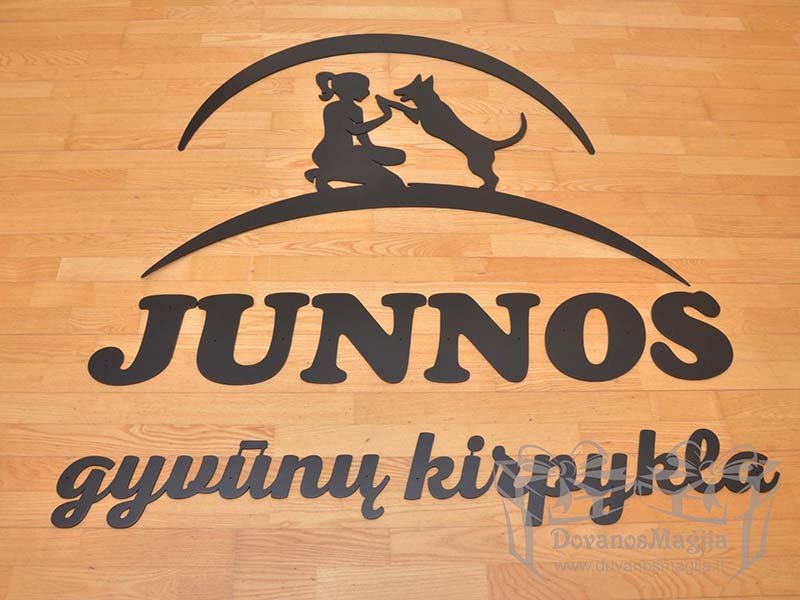 Jūsu uzņēmuma logotips no paneļa 140x140cm krāsots
